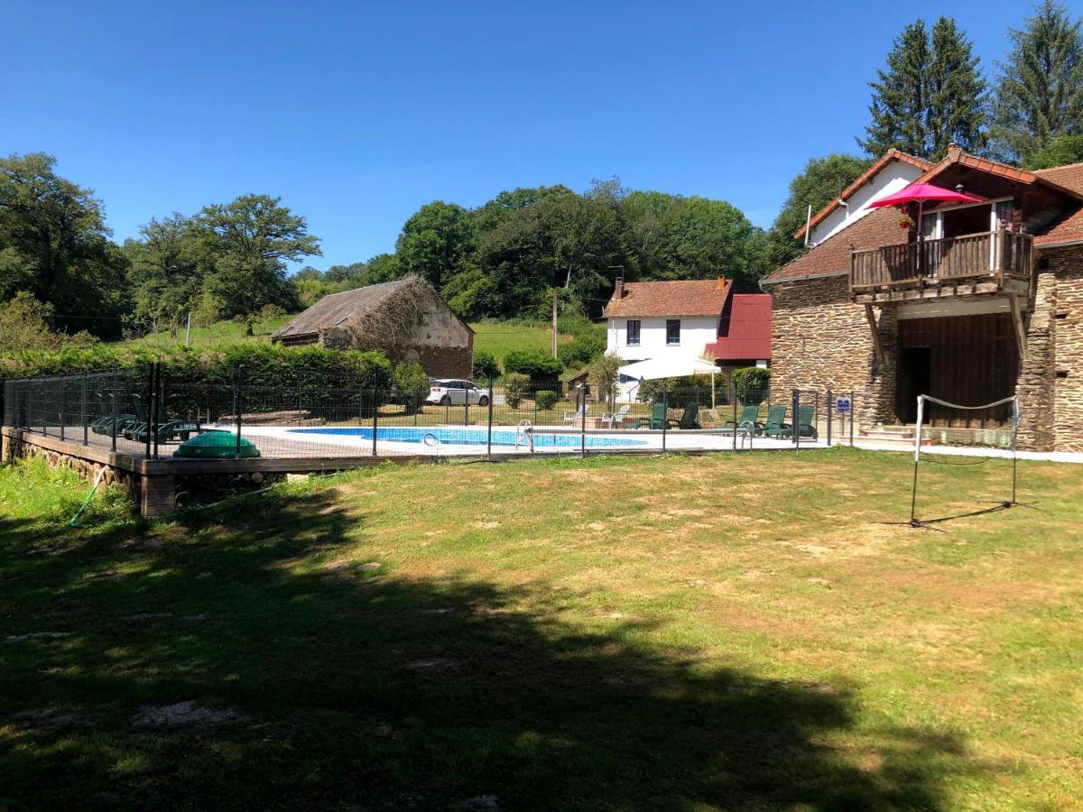 Moulin Des Forges Gites, Camping Et Glamping Moutier-Malcard Buitenkant foto