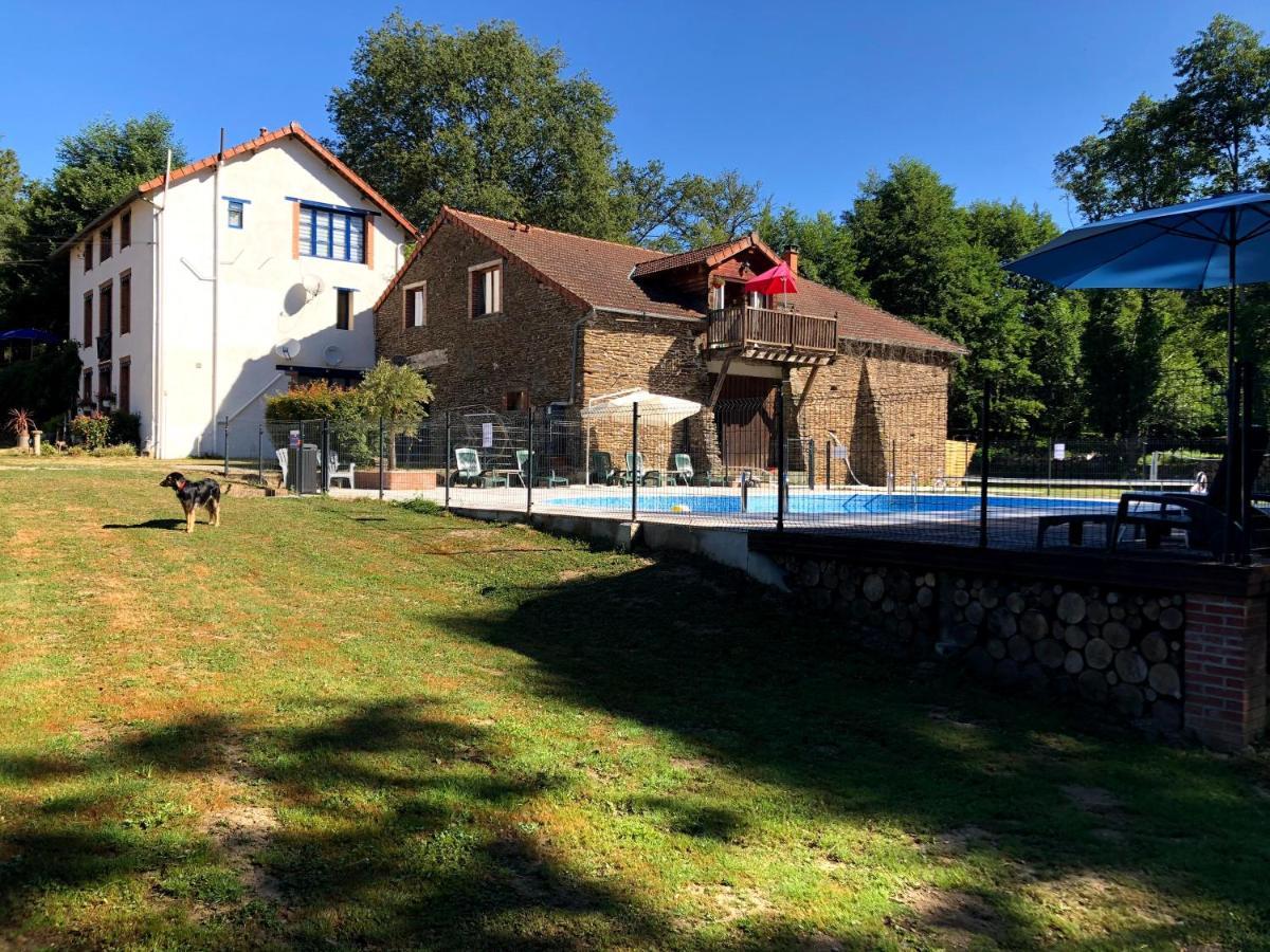Moulin Des Forges Gites, Camping Et Glamping Moutier-Malcard Buitenkant foto